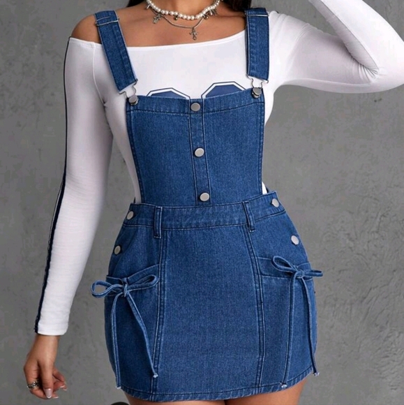Women Casual Button Decor Pocket Strap Denim Overall Dress, Daily Wear - Picture 1 of 5